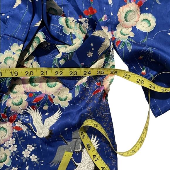 Traditional lightweight long blue shimmer Japanese Kimono Robe OS - Picture 6 of 11